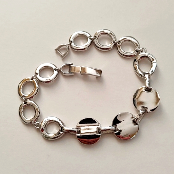 La Vita Amore Rhodium Plated Rhinestone Bracelet - Picture 6 of 7